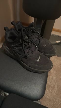 6.5 youth Nike shoes