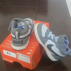 Nike White And Grey Toddler Shoes