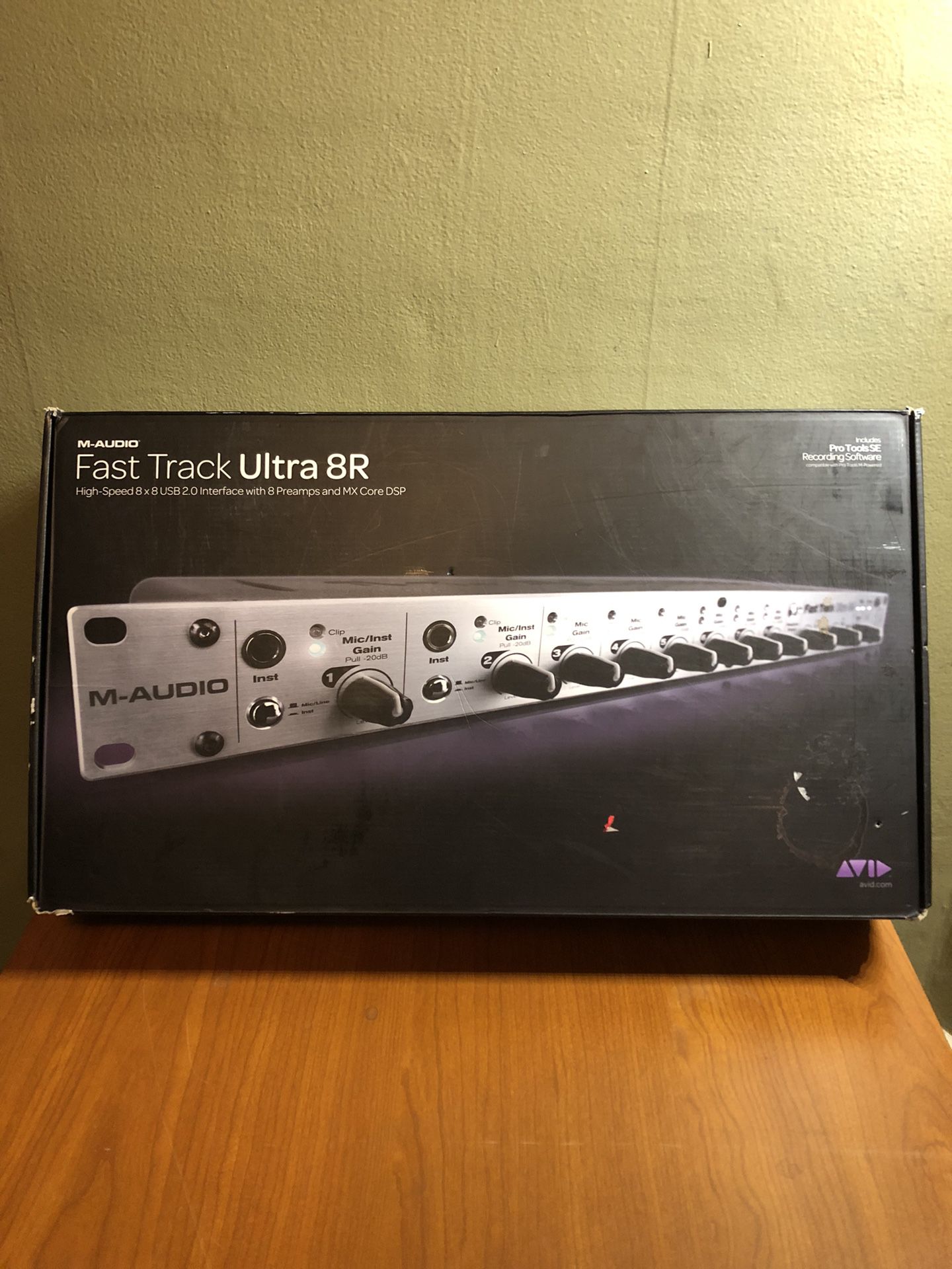 Fast Track Ultra 8R Preamp ( Like New ✨👌) M-Audio