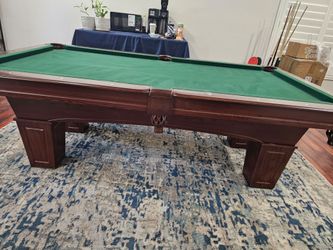 Pool Table with accessories