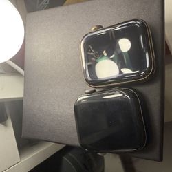 Apple Watch Series 6 & 5