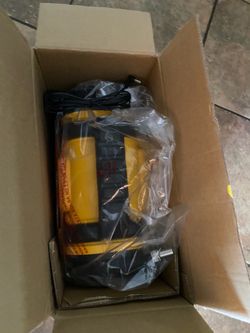 DeWalt Portable Jump Starter