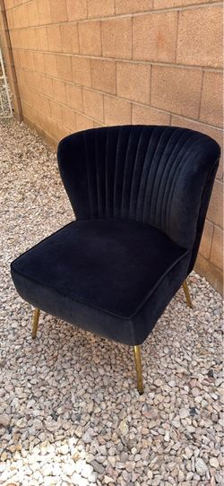 Beautiful Shell Back Black with Gold Statement Chair