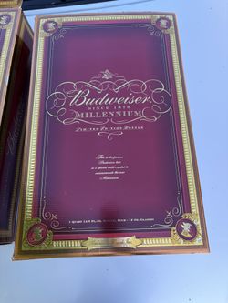 BUDWEISER MILLENNIUM Limited Edition Set Bottle & Four Glasses w/Original Box