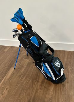 Callaway Strata Golf Club Set with Stand Bag & Swing Trainer – Like New
