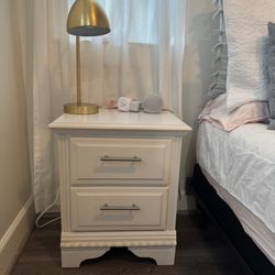 Bedside Table 