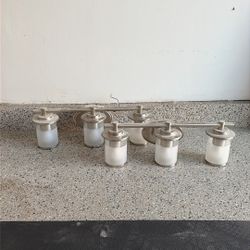 24inch Three Bulb Bathroom Vanity Lights