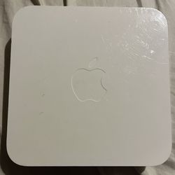 Apple AirPort Extreme 5th Gen Base Station Model A1408 802.11n Wireless Router