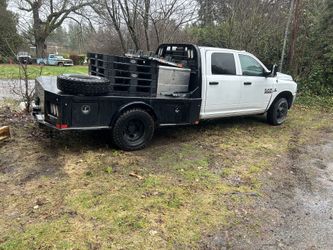 2020 Cummins Parts Truck