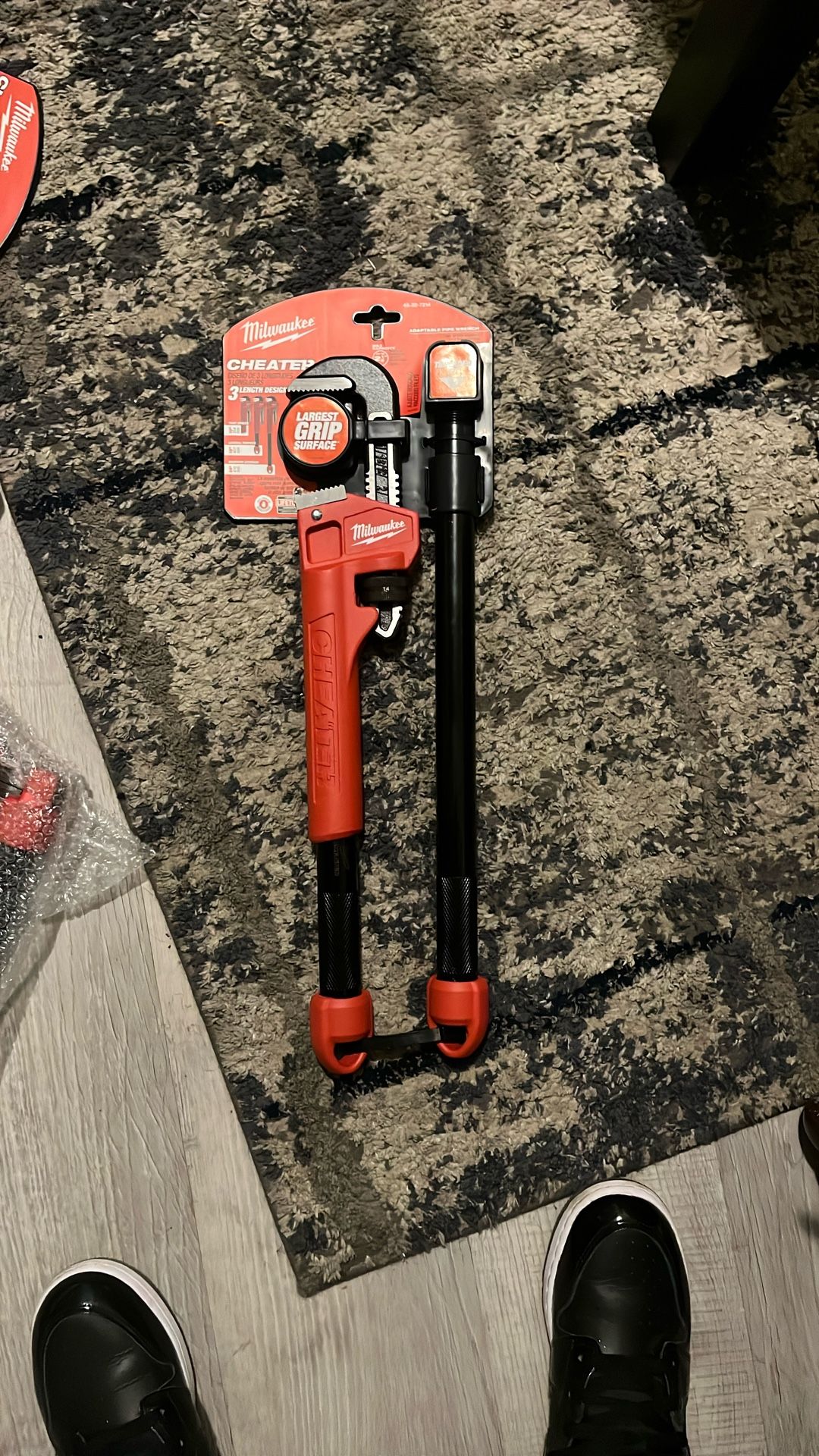 Adaptable Pipe Wrench