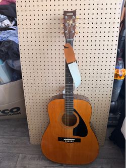 This Yamaha FG-400 OBO