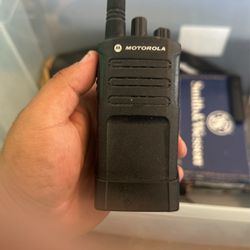 Motorola Walkie Talkie No Charger