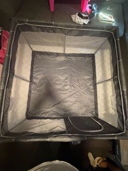 Baby playpen