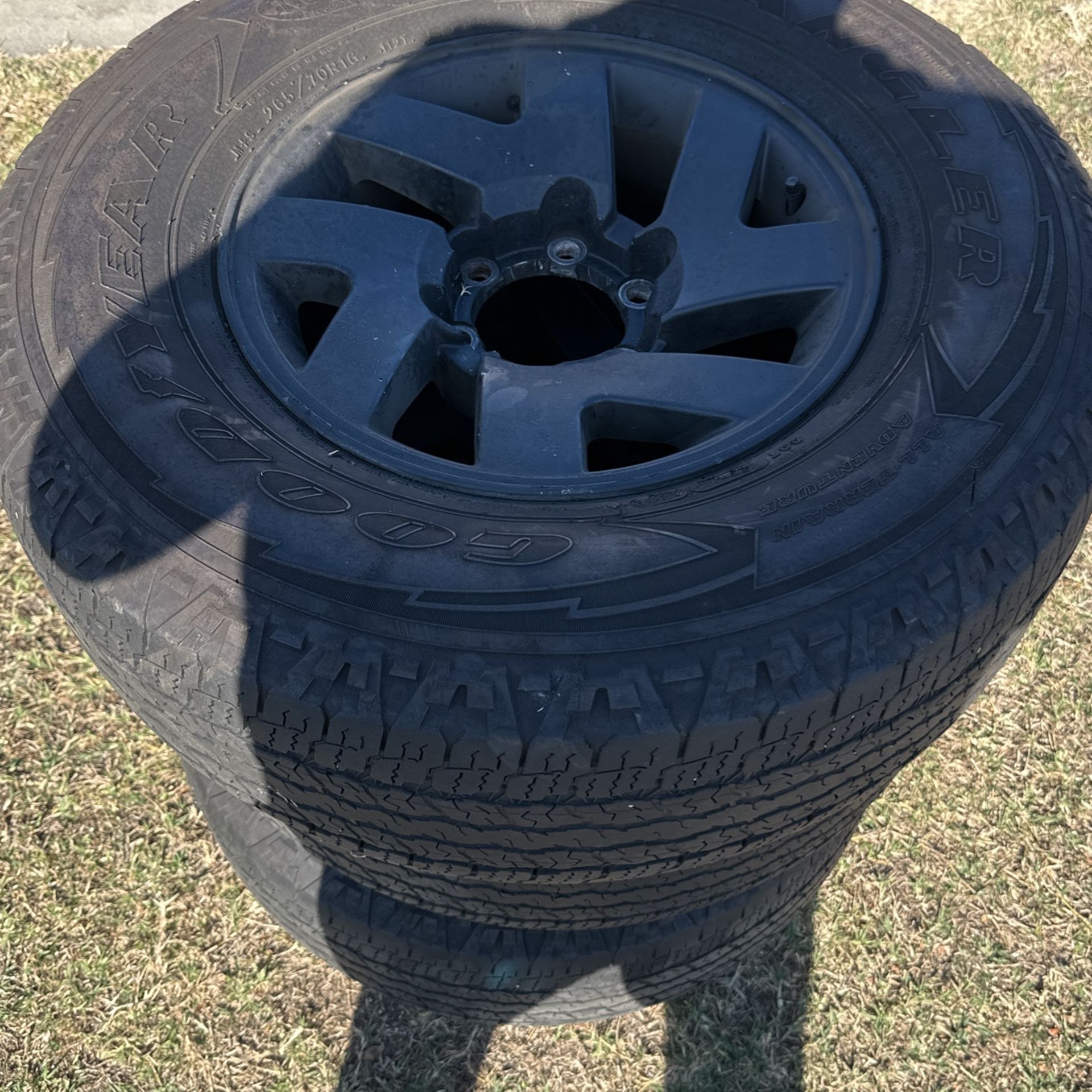 Rims And Tires (1998 Mitsubishi Montero) for Sale in Fullerton, CA OfferUp