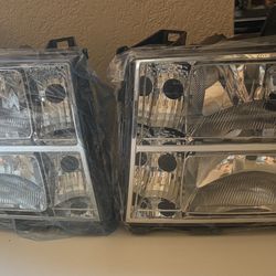 2007-2014 Chevy Silverado Headlights