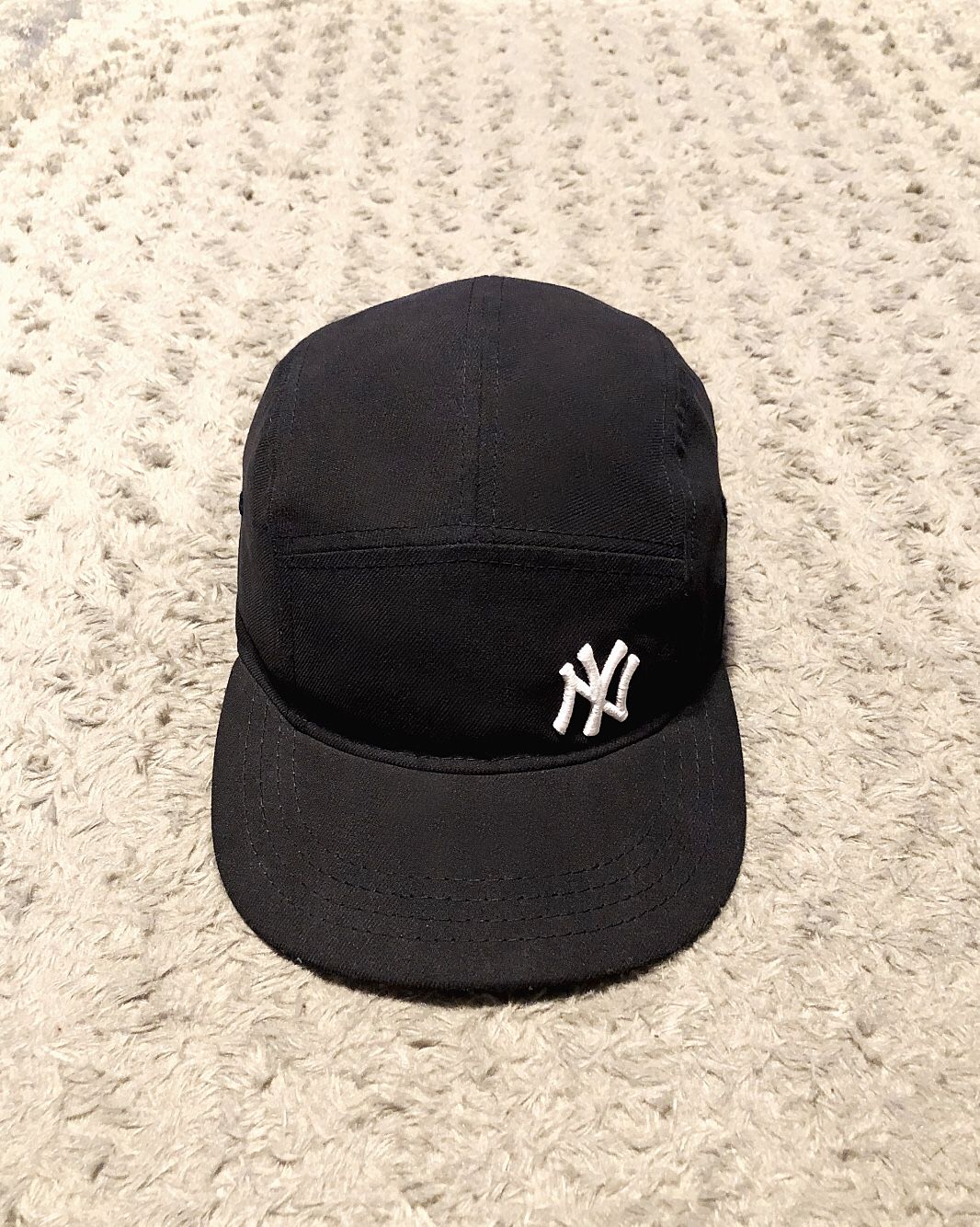 New Era NY Yankees MLB cap paid $38 Brand new! Light Weight Camper 5 Panel Cap in black. Official merchandise cap features the team logo embroidered
