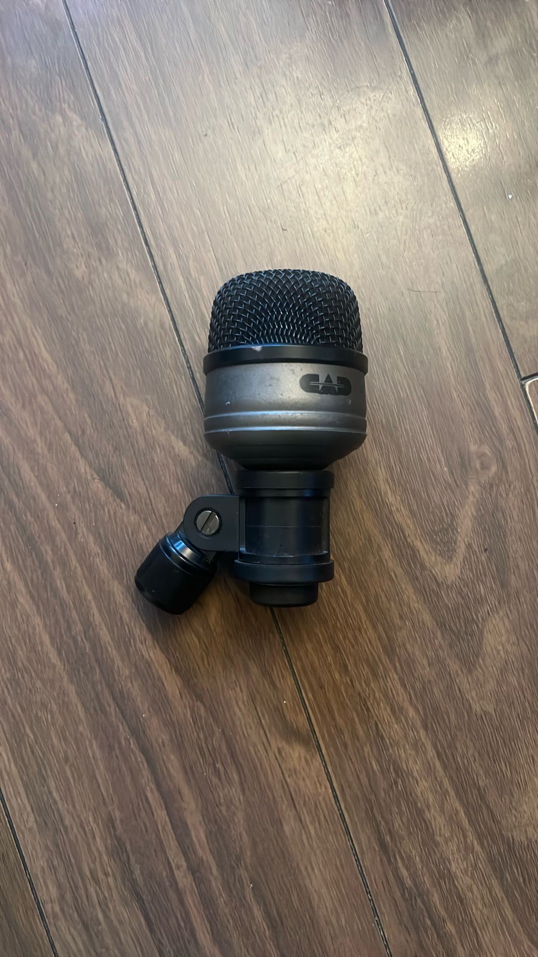 CAD Audio Bass Kick Drum Set Microphone Mic Dynamic Also for Bass Guitar Cabinets