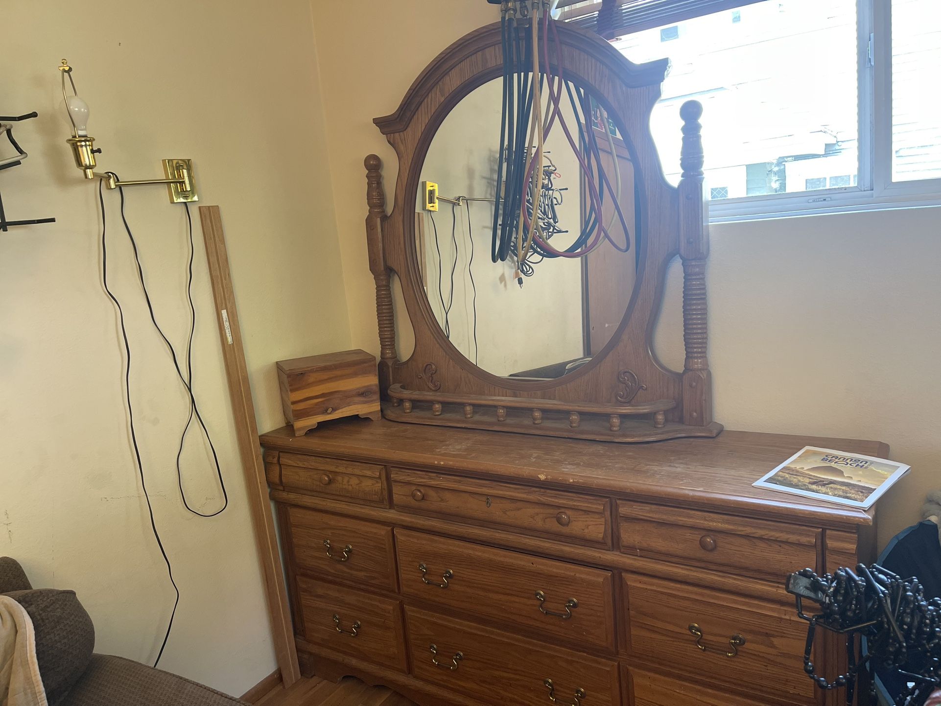 Vanity Dresser obo