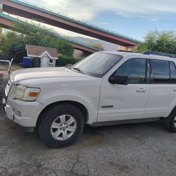 2008 Ford Explorer
