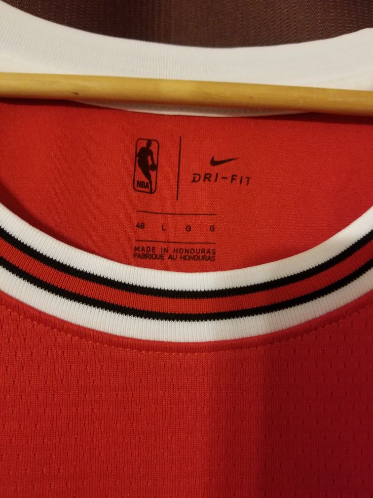 Nike Michael Jordan NBA Icon Edition Swingman Jersey Basketball Jersey/Vest SW Fan Edition Chicago Bulls No. 23 Red AO2915-657 US M