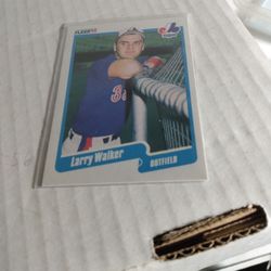 1990 Fleer Larry Walker Rookie Card