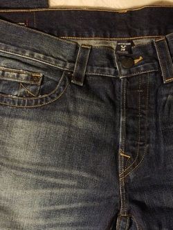 TRUE RELIGION Mens 38. NEW