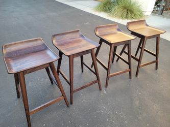 Bar Stolls