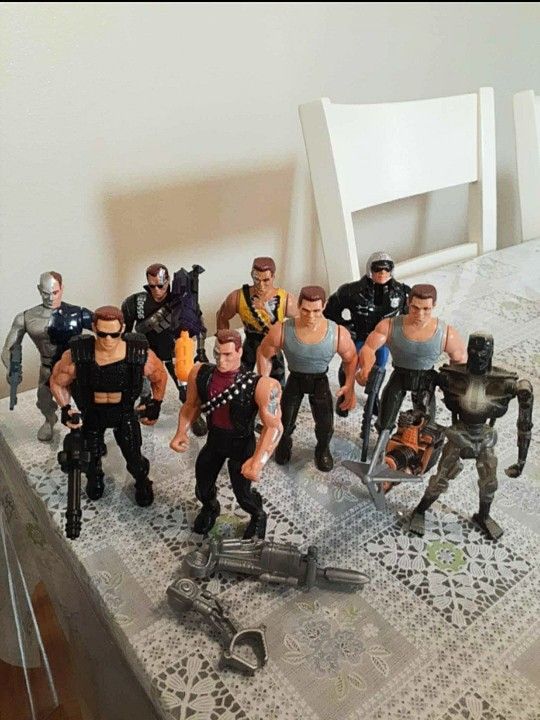 1992 Kenner Terminator 2 Future War LOT OF 9 With Guns Vintage Action Figures $90