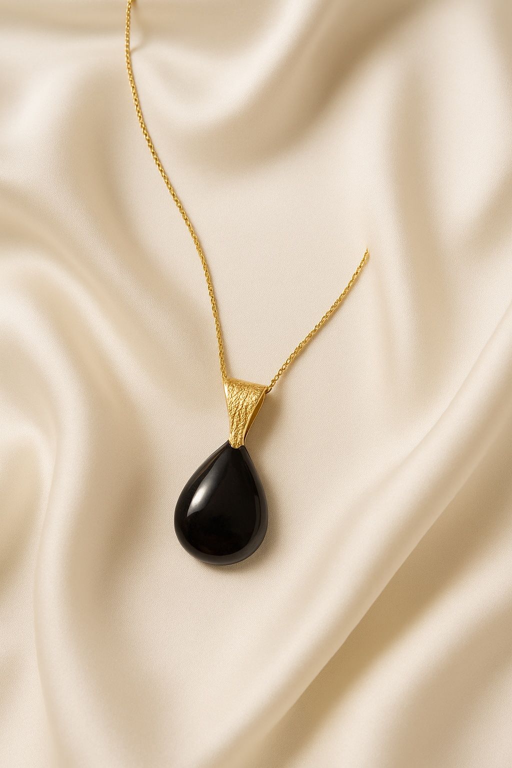 Vintage USA 1970s Statement Black And Gold Teardrop Pendant Necklace, 18”