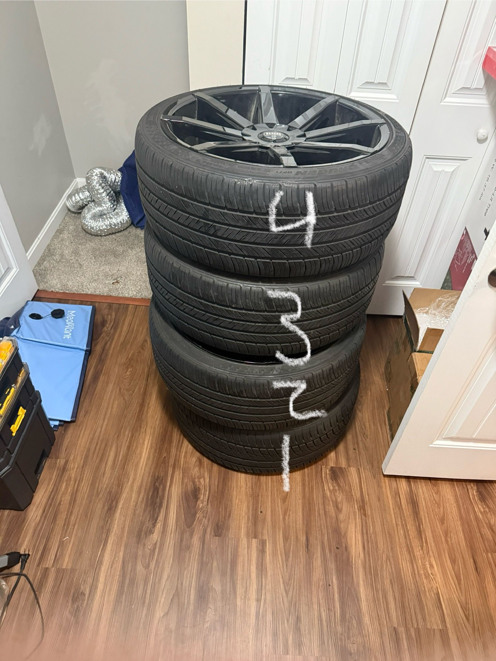 22 Inch Wheels 4 Sale