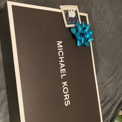 Michael Kors Box