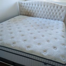 Queen Bed, Bed Frame, Headboard and Box Spring