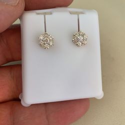 10K Y Gold Natural Diamonds Flower Earrings 1.02 Cts 