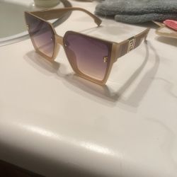 Fendi Sunglasses 