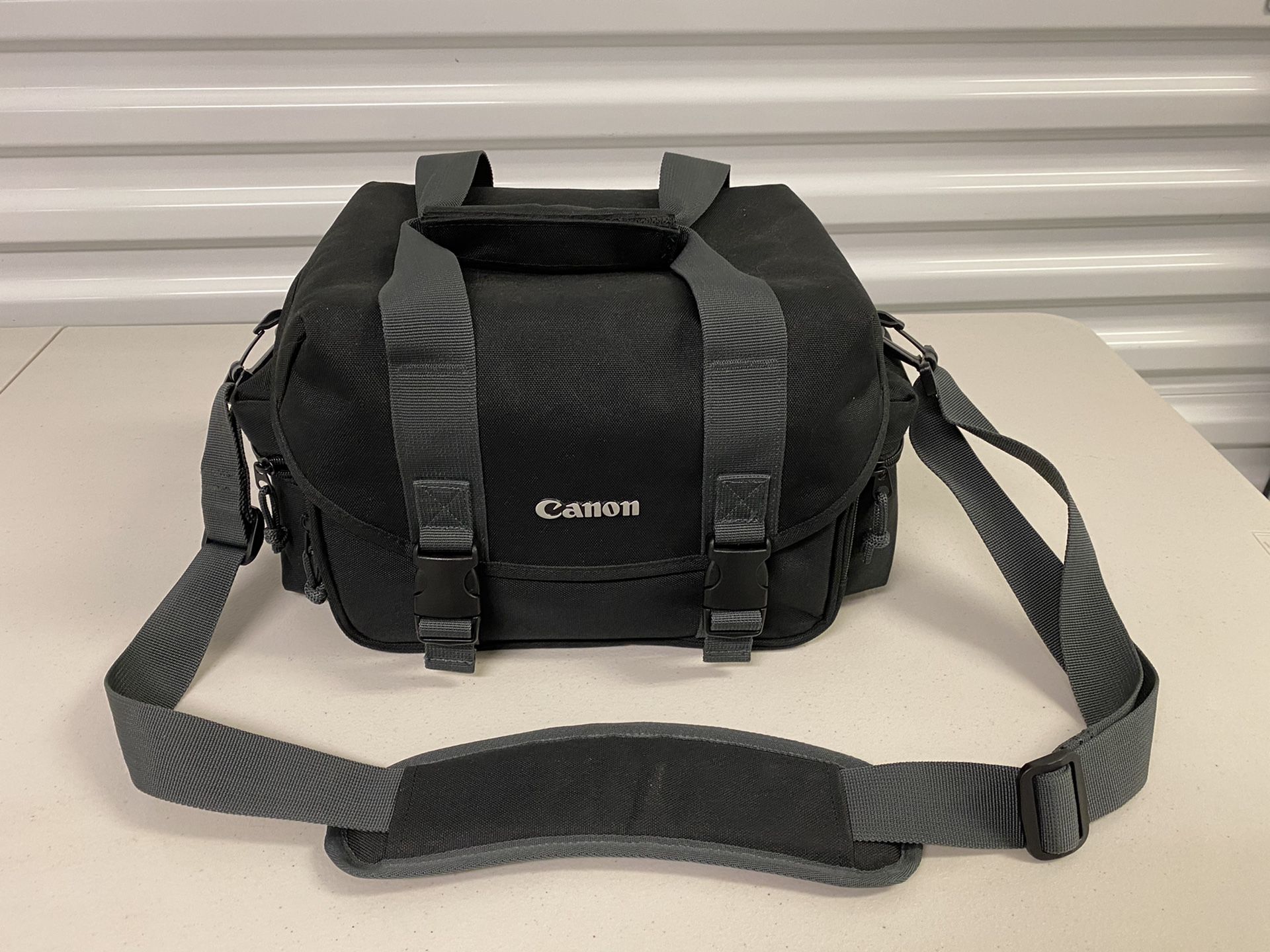 Canon DSLR Camera Gadget Bag w/ Shoulder Strap