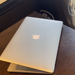 Apple MacBook Pro Retina Quad Core I7, 16GB RAM 500GB SSD DRIVE $275 Firm No Shipping  Or Delivery  The Price Is Firm $275 Cash Payment Only!!!!!