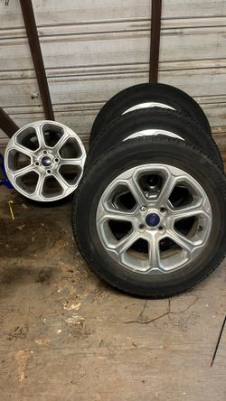Ford Ecosport OEM wheels