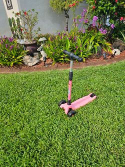 Allex Pink Scooter