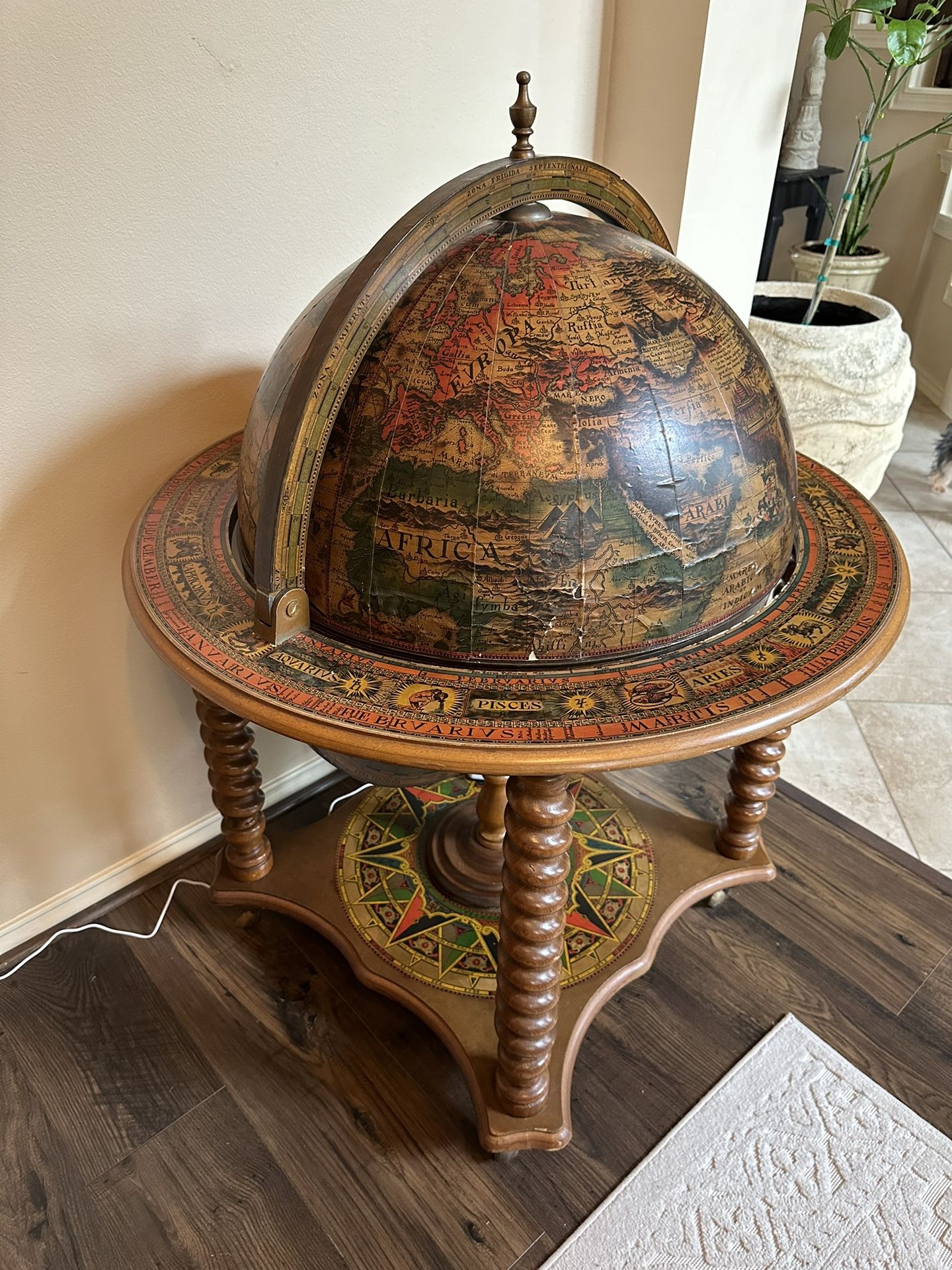 Vintage Globe/bar Globe