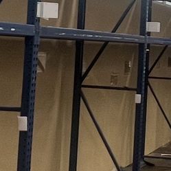 Pallet Racks Tear Drop 