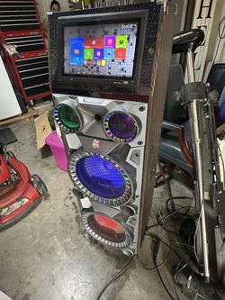 Large Blu Tooth Speaker 