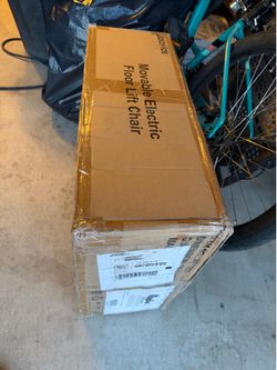 Electric personal floor lift
