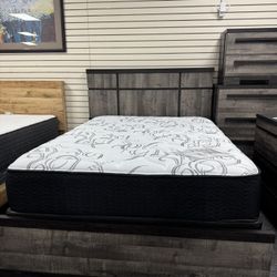 Queen Size Mattress. 🚚WE DELIVER🚚