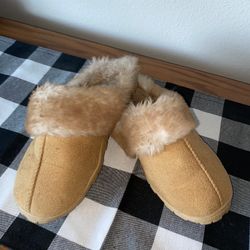 Sole Mates Slippers L 9/10