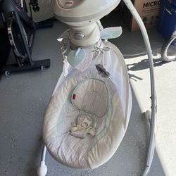 Fisher Price Baby Swing With Music