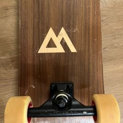 Magneto Skateboard