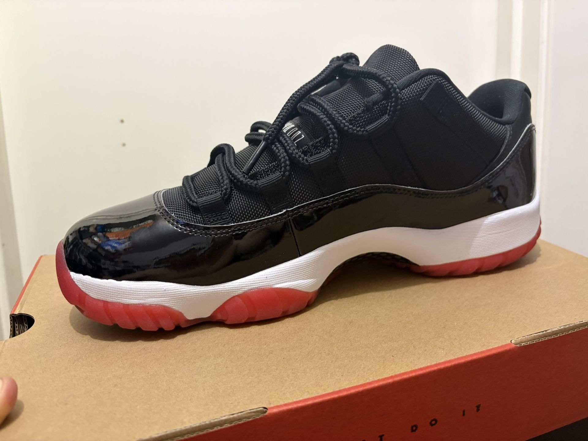 Jordan Bred 11 Low