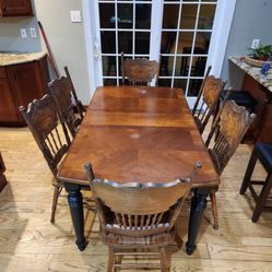 Kitchen Table And Chairs 