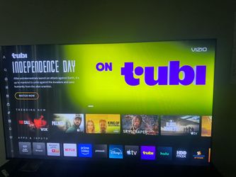 65" Vizio 4K Smart TV (V4K65M-0804) - Works Perfectly with Remote!