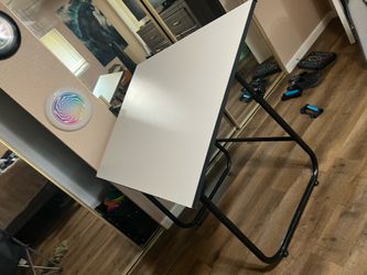 Drafting table